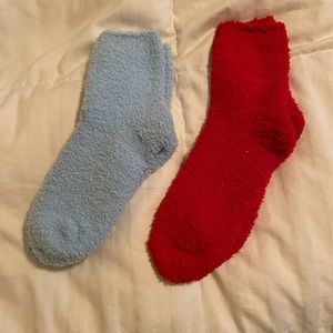 🔥BOGO🔥 Fluffy socks NWOT